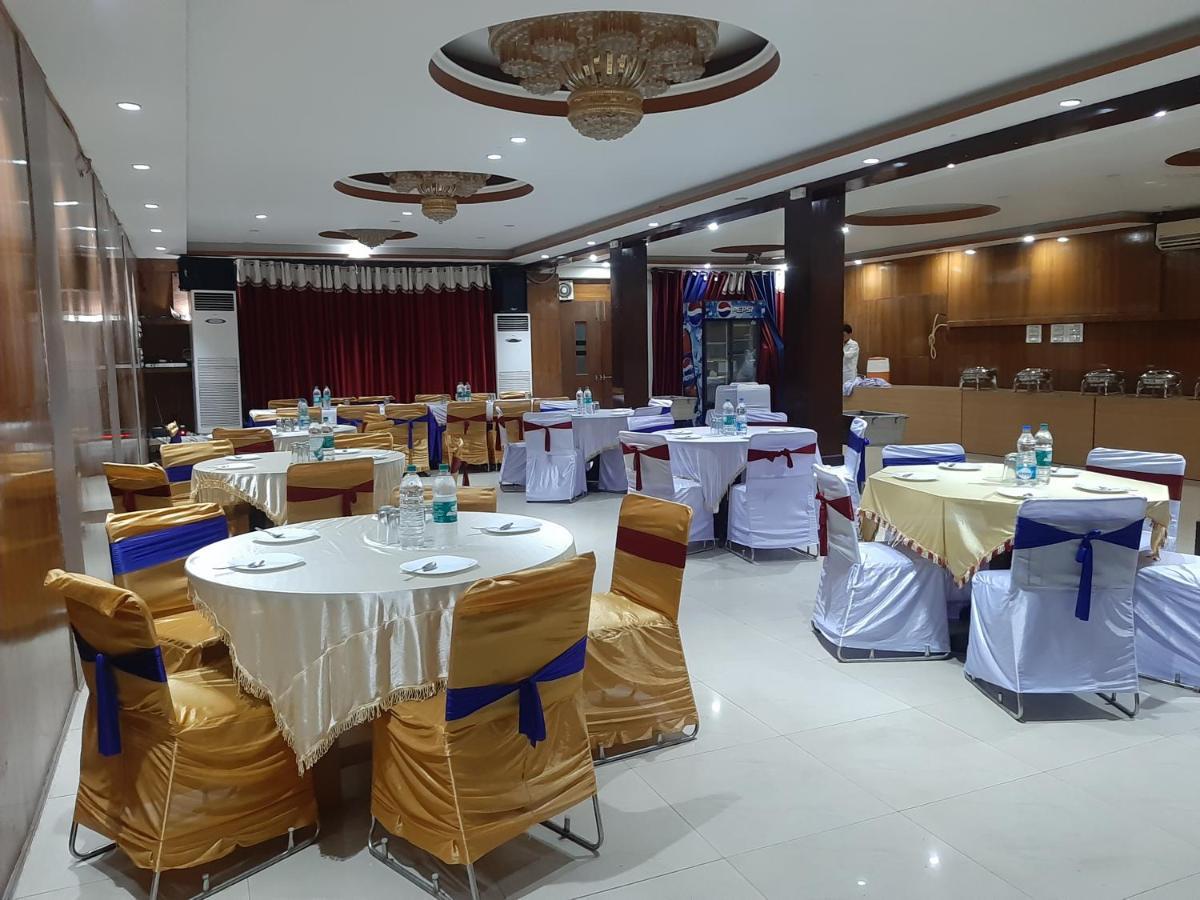 Hotel Platinum Plaza Rohtak Exteriér fotografie